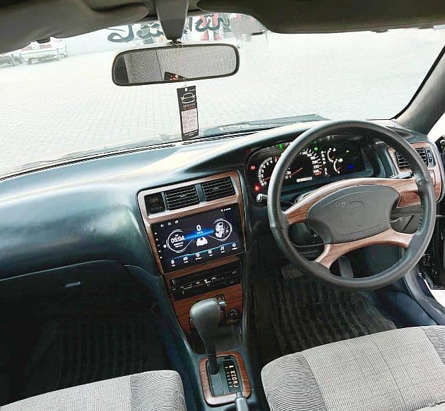 Toyota Corolla XE 2000 9