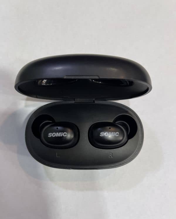 Somic W10 wireless earbuds 1