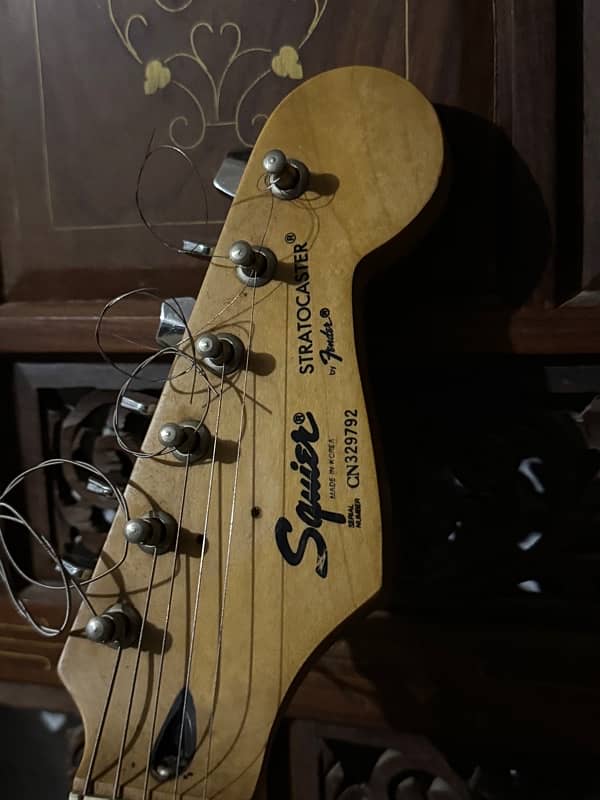 original fender stratocaster electric guitar 2