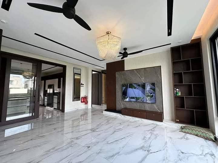 Beautiful designer house for rent 6