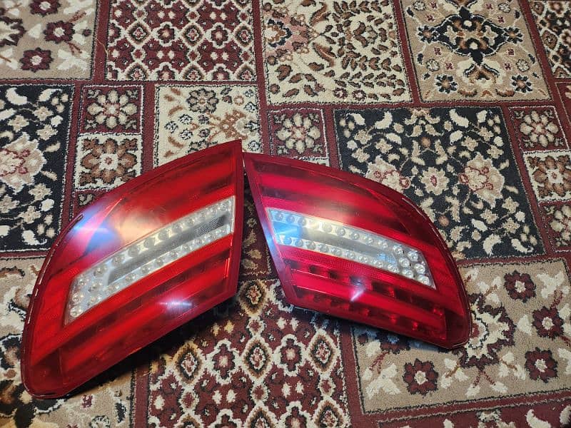 w 210 w 204 back light  brand new 1