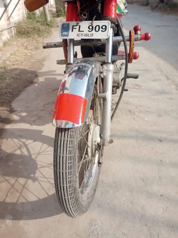 Govt employee used Yamaha janoon 100cc 6