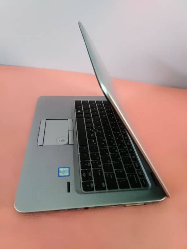 Hp Elite book 820 G3 i5 6th Generation Touch Screen 2