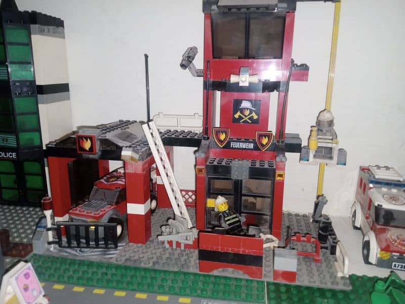 Lego sets and Minifigures 5