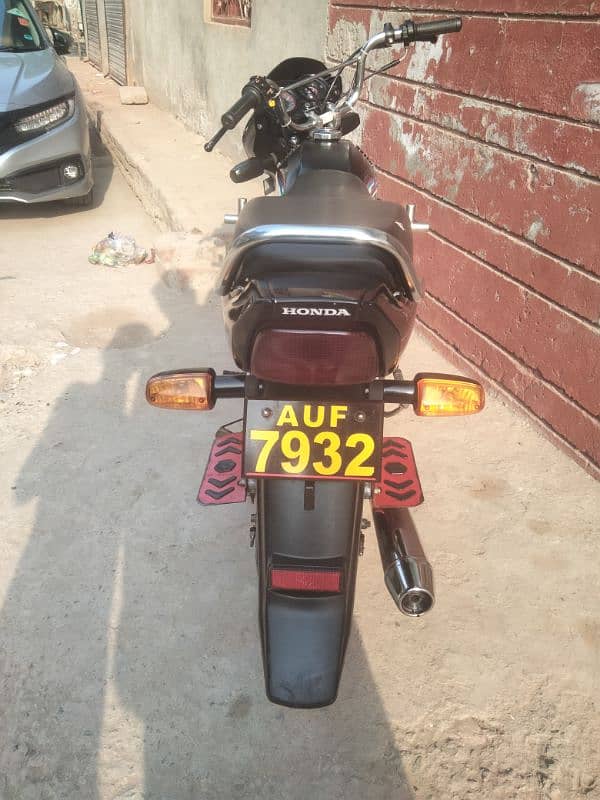 Honda CD 70 he bht achi he 4