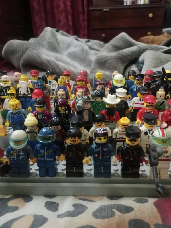 Lego set and mini figures 12