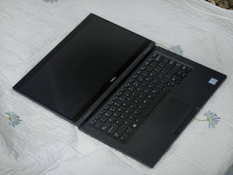 Dell Latitude 7390 2 in 1 Laptop 3