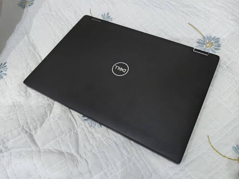 Dell Latitude 7390 2 in 1 Laptop 7