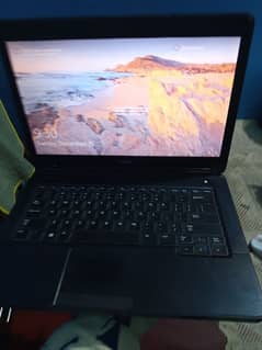 Dell laptop 4 GB ram