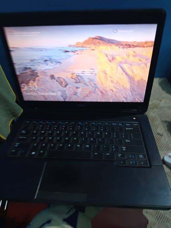 Dell laptop 4 GB ram 0