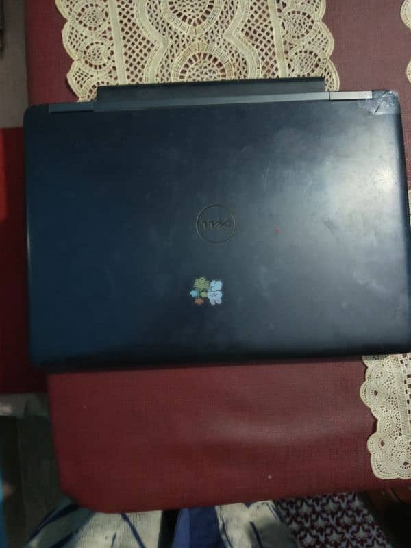 Dell laptop 4 GB ram 1