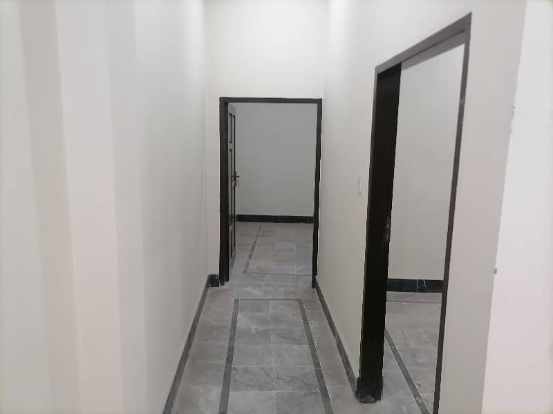 Prime Location 2 Marla Upper Portion Situated In Gulberg For Rent 8