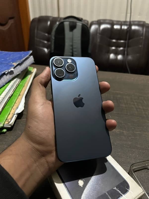 iphone 15 pro max 6