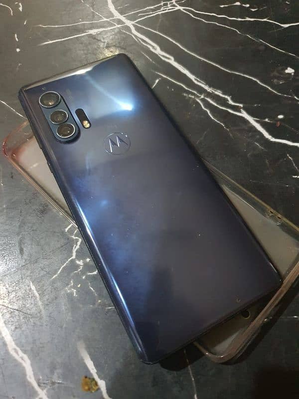 Motorola edge plus 2020 2