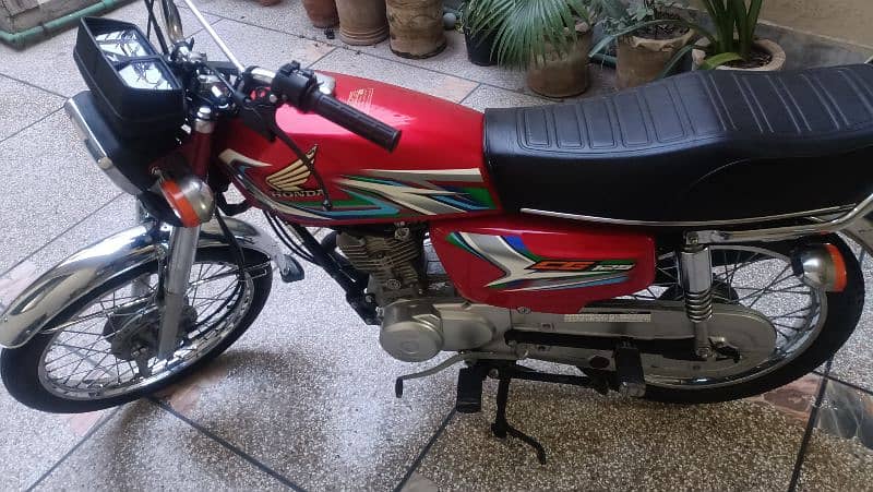 03072303100. . Honda 125 good condition 1