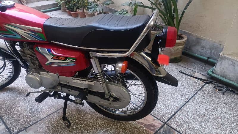 03072303100. . Honda 125 good condition 5