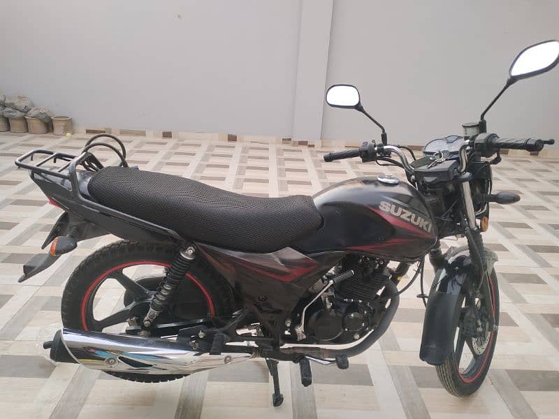 suzuki GR 150 1