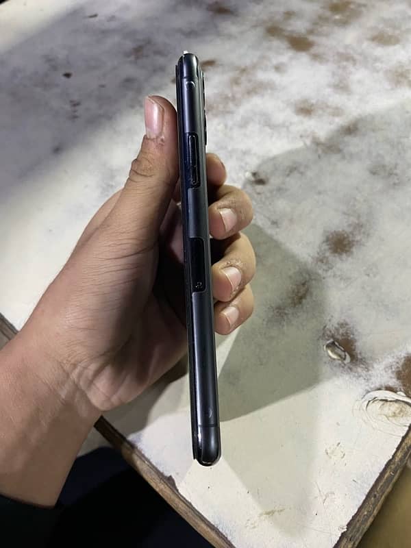 iPhone 11 Pro 256gb dual approve graphite 2