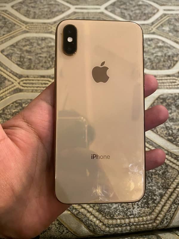 iPhone XS 64GB - Gold, 76% Battery Health, Non-PTA, Mint Condition 2