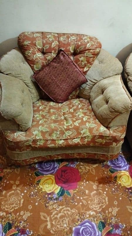 Sofa set with table carpet 5