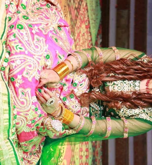 mehndi dress available in great combination of green and pink 5