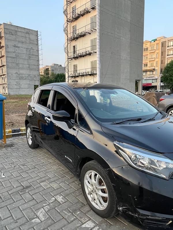 Nissan Note E Power 2017 1