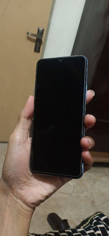 Vivo Y51s 10/10 condition 8/128 2