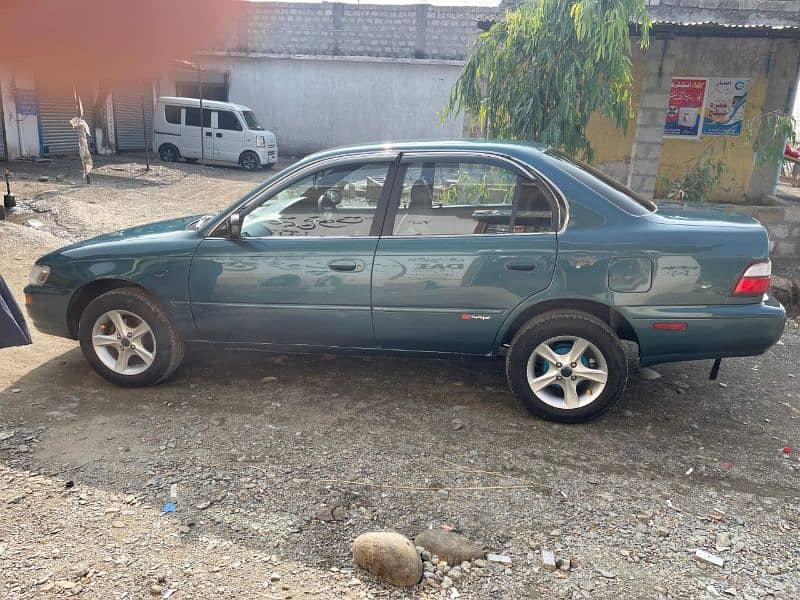 Toyota Corolla XE 2005 4