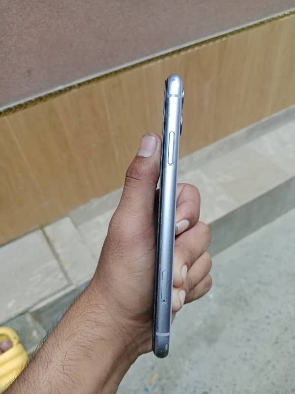 iPhone 11 pta 5