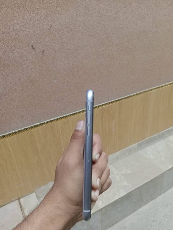 iPhone 11 pta 7