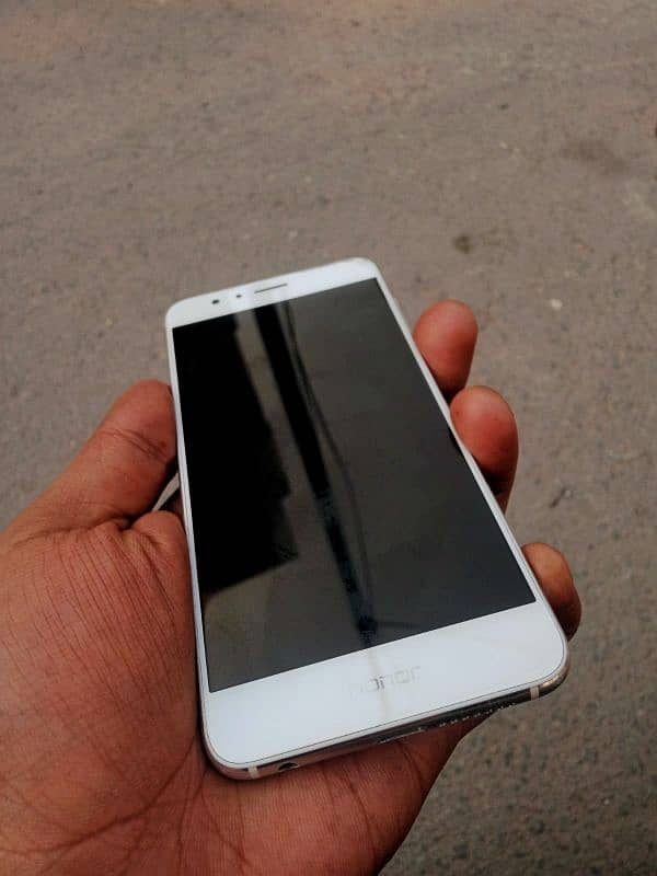 Huawei Honor 8 mint condition 1