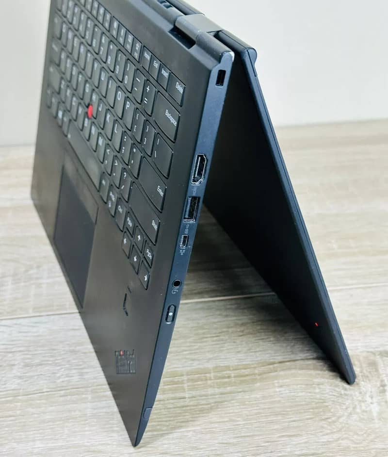 Lenovo X1 Yoga Core i5 8th Gen 10/10 Condition Best Ultra Slim Laptop 1