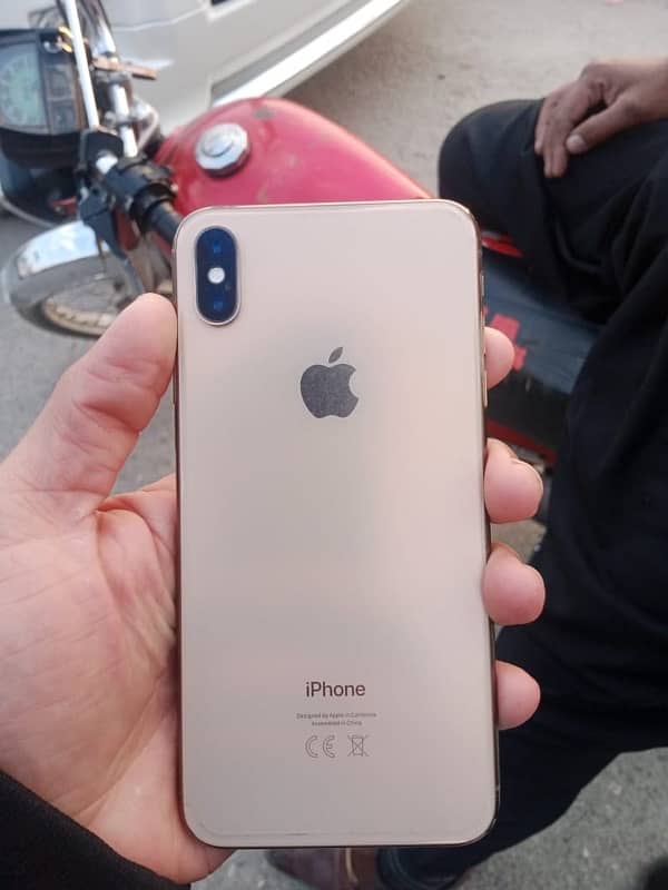 iPhone XS Max 5