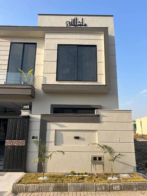 Kohistan Enclave G block 7 marla house For Sale. 10