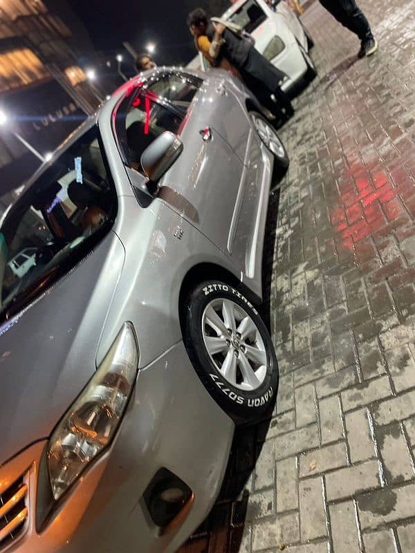 Toyota Corolla Altis 2013 8