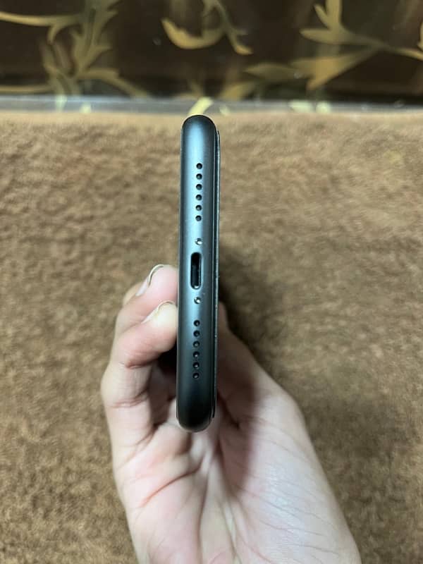 iphone 11 JV (64Gb) 5