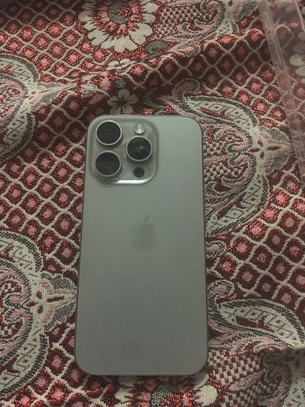 Iphone15pro 256GB 2