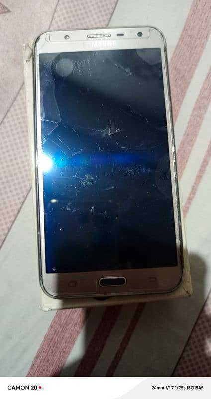 samsung j7 core 0