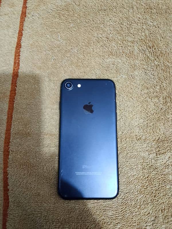 IPHONE 7 128 GB PTA APPROVED (03462339906) 0