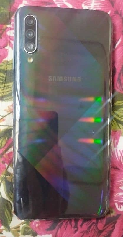 Samsung A30s 6