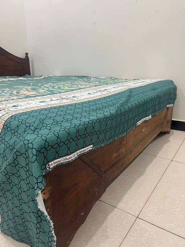 Queen Bed -- URGENT SALE 2