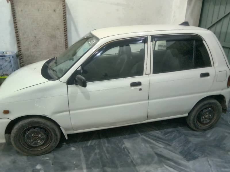 Daihatsu Cuore 2003 7