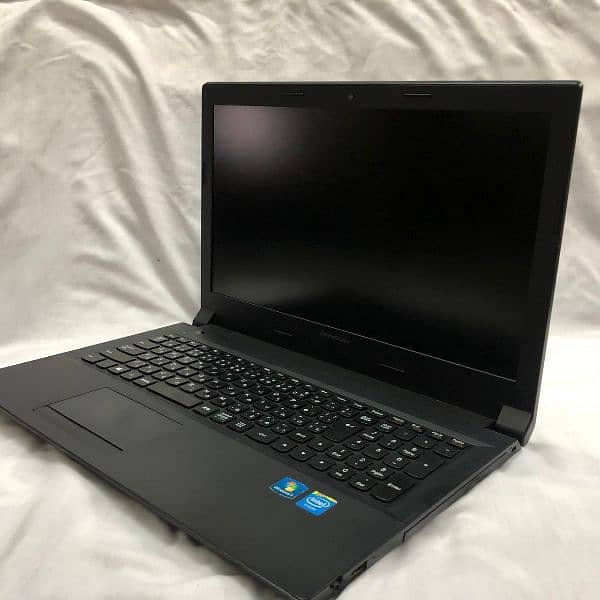 lenovo laptop  4GB 5