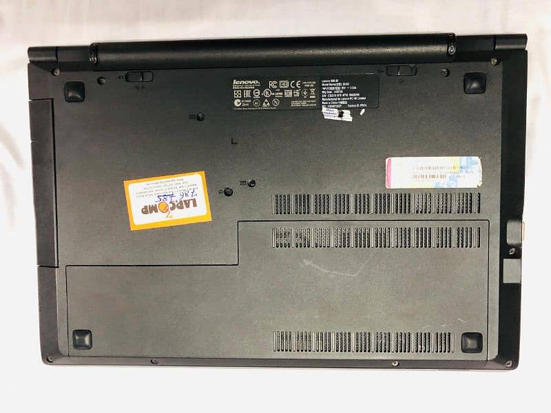 lenovo laptop  4GB 8