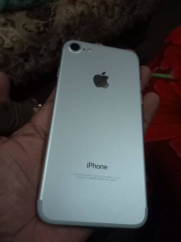 iphon 7 good condition non pta 32 gb 1