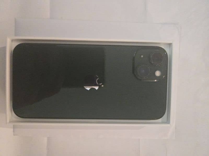 Apple Iphone 13 128 GB with Box 1