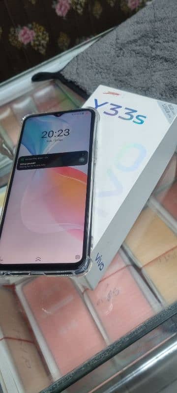 Vivo y33s complete box 8+4/128 9