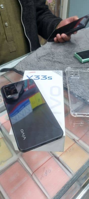 Vivo y33s complete box 8+4/128 11