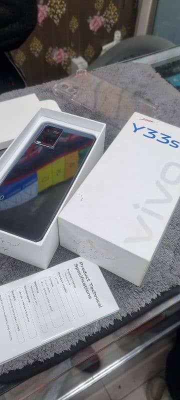 Vivo y33s complete box 8+4/128 12