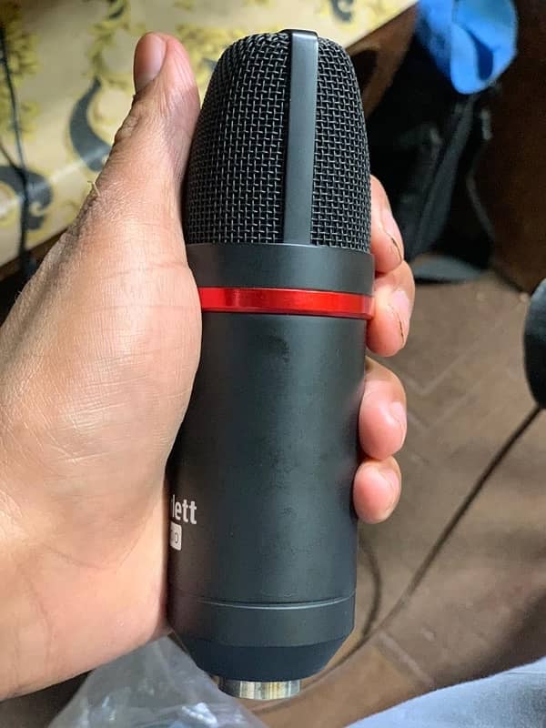 Focusrite Mic CM 25 MKII Professional Mic 2nd Generation 2